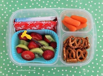 Lunch Tray - Tips for How to Increase School Lunch Participation Blog