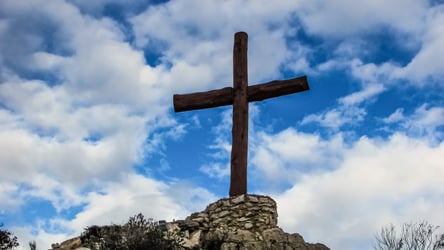 Image of the cross to celebrate Good Friday