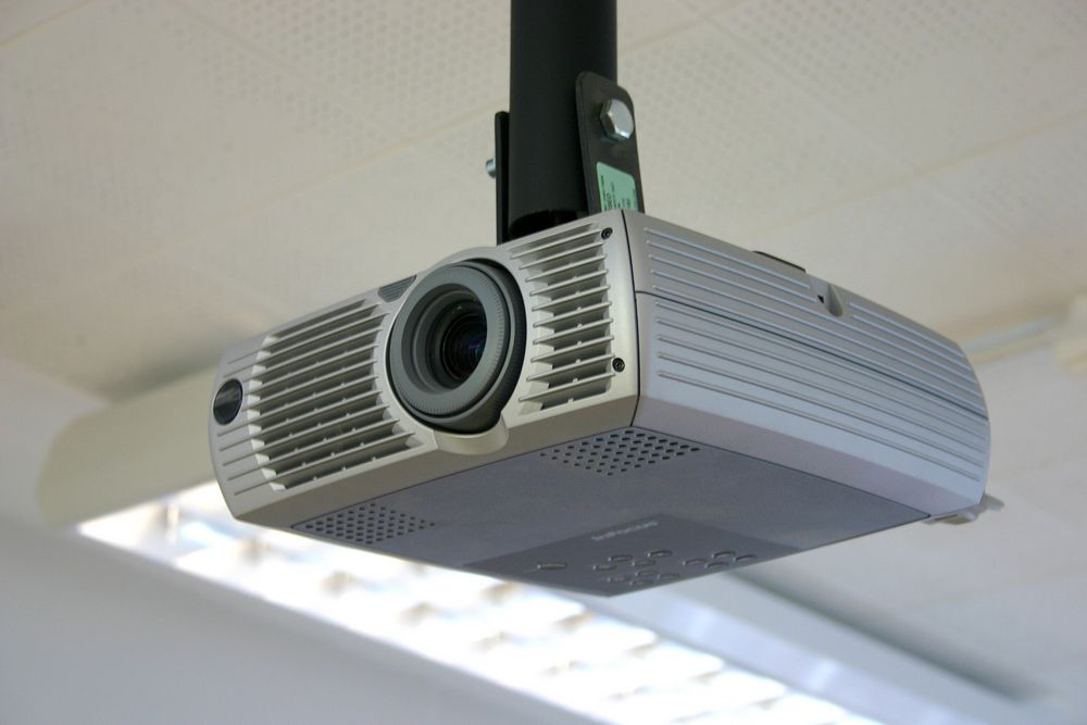 Church Video Projector - Church Announcement Guide